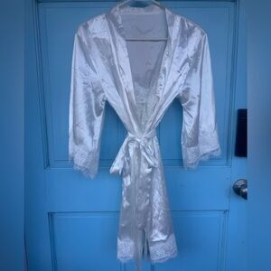 NWOT Bridal Lingerie Set White Satin Robe, Bralet, Underwear & Boxers Lace Trim